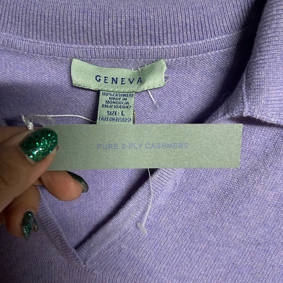 Geneva Cashmere Lavender V-Neck Collared Sweater - Picture 5 of 5